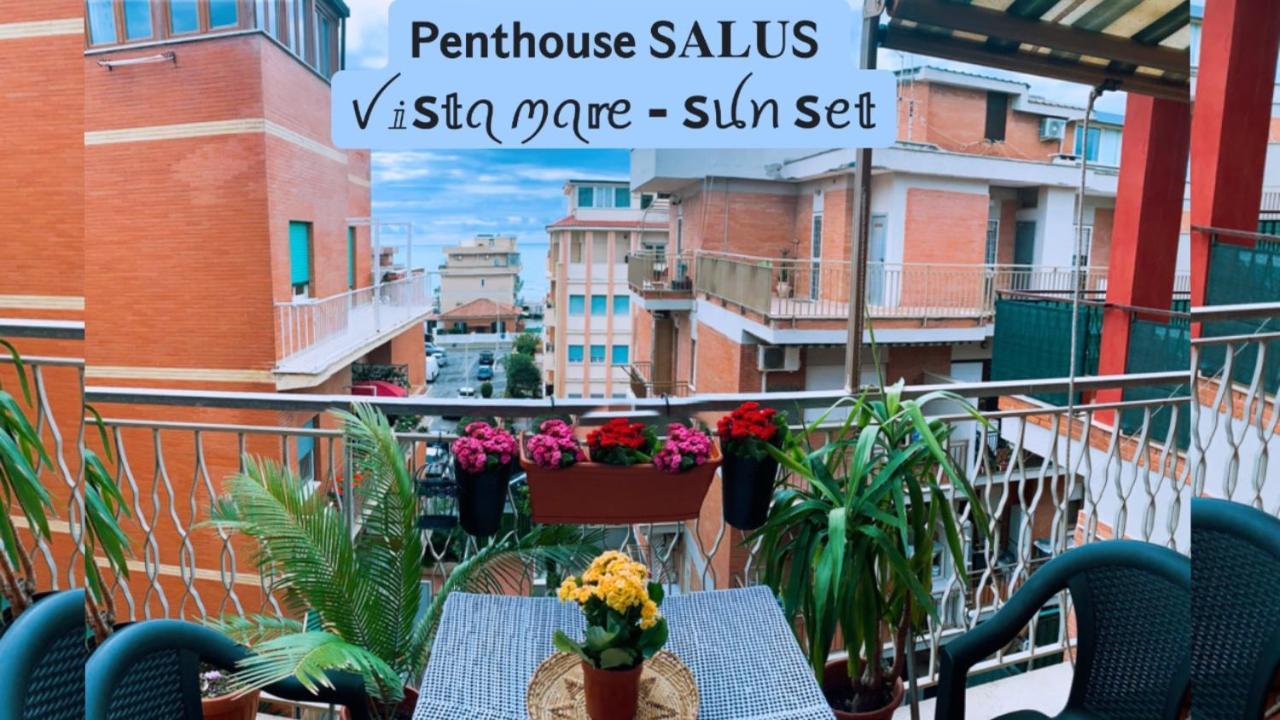 Apartament Penthouse Salus Sea View Terrace Lido di Ostia Zewnętrze zdjęcie
