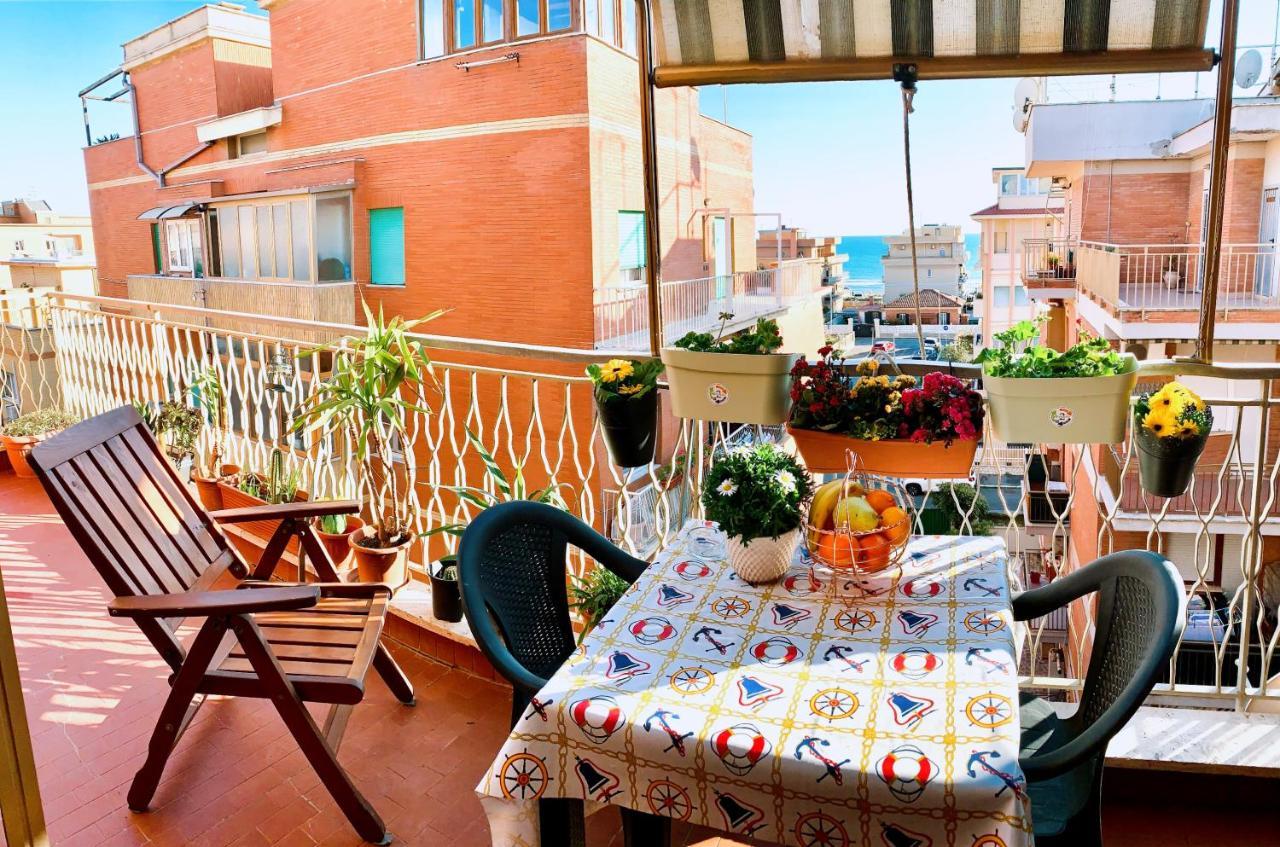 Apartament Penthouse Salus Sea View Terrace Lido di Ostia Zewnętrze zdjęcie