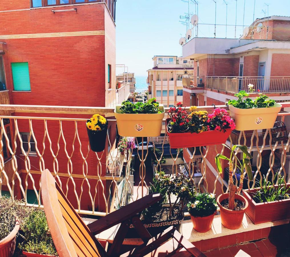 Apartament Penthouse Salus Sea View Terrace Lido di Ostia Zewnętrze zdjęcie