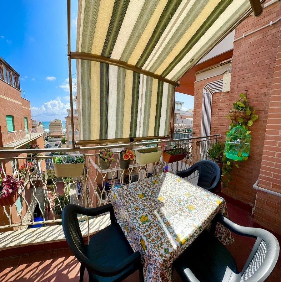 Apartament Penthouse Salus Sea View Terrace Lido di Ostia Zewnętrze zdjęcie